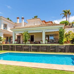 Ocean Views Luxury Villa Larios